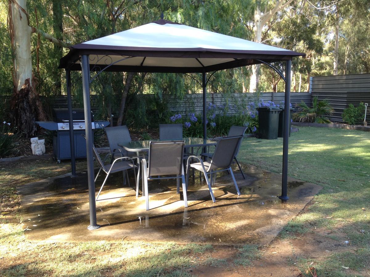 Kyabram Country Motel Exterior photo